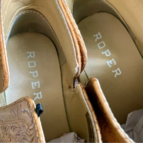 Roper Ava Embossed Snip Toe Western Ankle Boots Booties Womens 7 Tan Brown - Picture 7 of 10